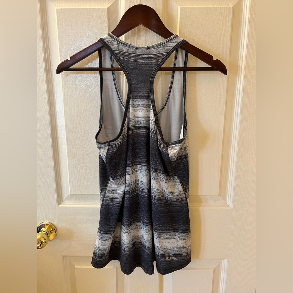 RBX Workout Tank - Picture 4 of 5